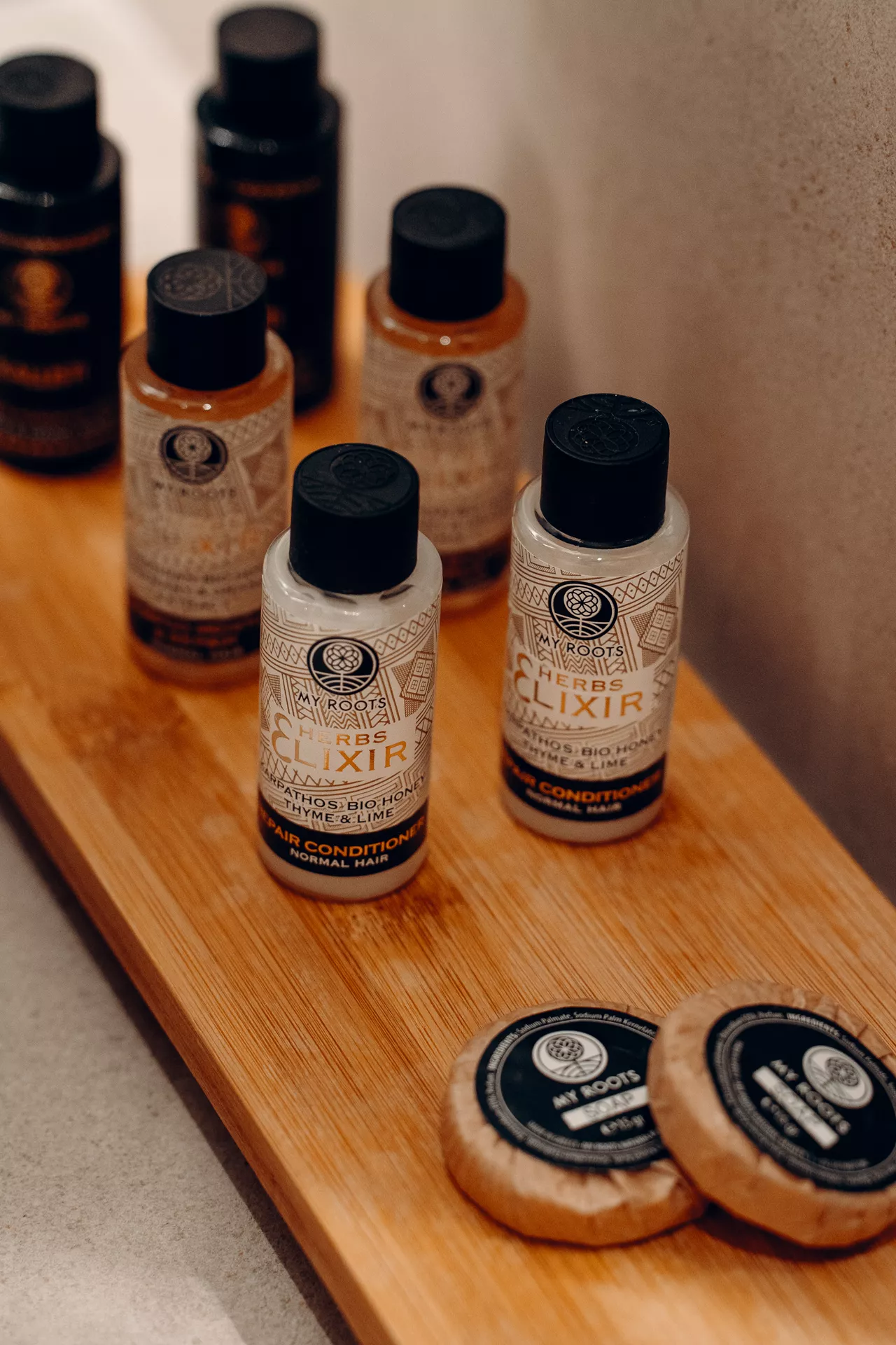 Elegant Suite Pool Access